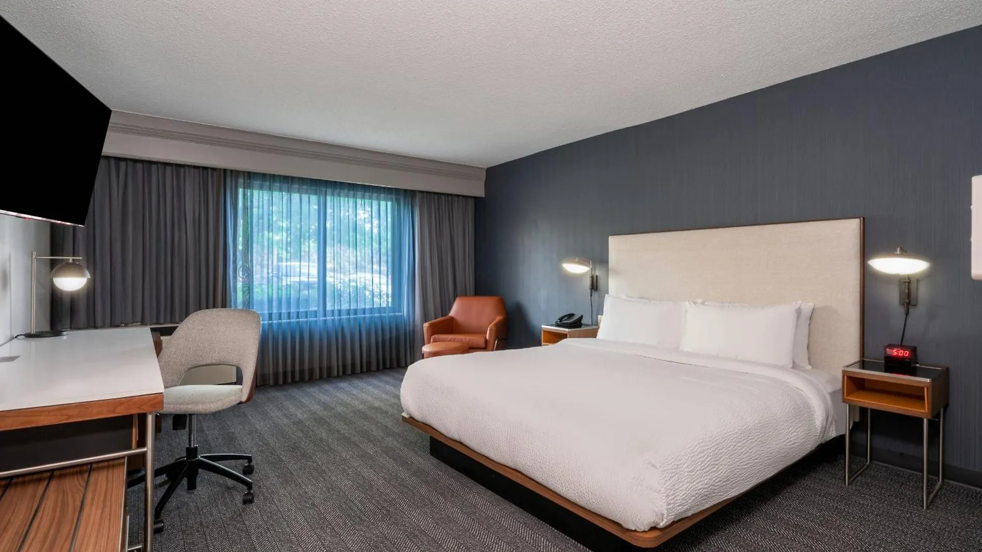 Courtyard Columbus Airport Hotel 3*,  United States